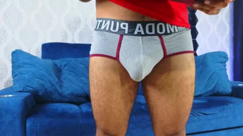 Snapshot of michaell_twink chatting on January 21, 1:08 am Michaell online show from January 21, 1:08 am