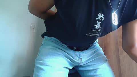 Snapshot of michaelstones chatting on January 17, 5:19 pm michaelstones online show from January 17, 5:19 pm