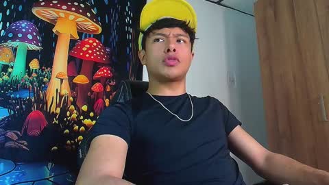 Snapshot of michaelstones chatting on January 27, 1:41 pm michaelstones online show from January 27, 1:41 pm