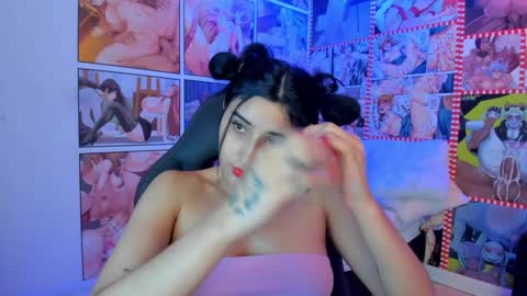 Snapshot of michel_lopez18 chatting on January 8, 5:15 pm michel_lopez18 online show from January 8, 5:15 pm