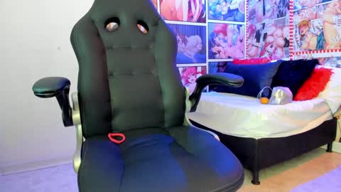 Snapshot of michel_lopez18 chatting on January 12, 11:17 am michel_lopez18 online show from January 12, 11:17 am