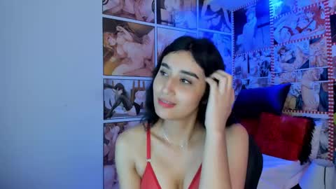 Snapshot of michel_lopez18 chatting on February 14, 2:44 pm michel_lopez18 online show from February 14, 2:44 pm