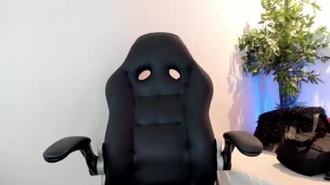 Snapshot of michel_lopez18 chatting on September 19, 11:11 am michel_lopez18 online show from September 19, 11:11 am