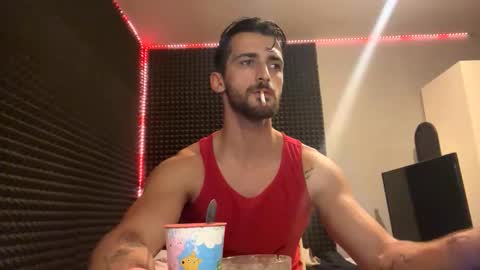 Snapshot of michelemagnetico chatting on September 21, 11:06 pm michelemagnetico online show from September 21, 11:06 pm