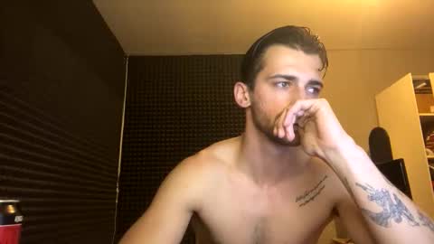 Snapshot of michelemagnetico chatting on September 28, 7:30 pm michelemagnetico online show from September 28, 7:30 pm