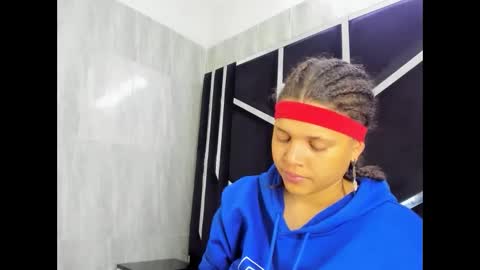 Snapshot of michell_rs chatting on February 15, 4:14 am michell_rs online show from February 15, 4:14 am