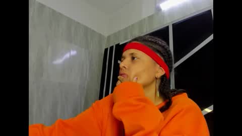 Snapshot of michell_rs chatting on February 20, 12:52 am michell_rs online show from February 20, 12:52 am