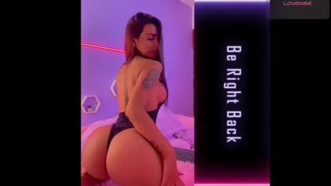 Snapshot of michelle_madson_ chatting on October 28, 12:41 pm michelle_madson_ online show from October 28, 12:41 pm