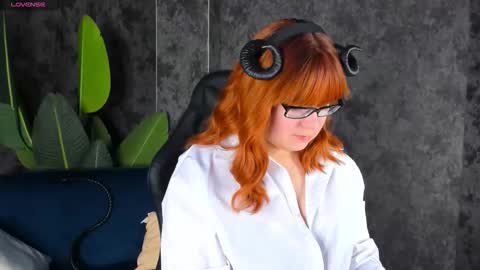 Snapshot of michelle_wilsson chatting on October 16, 7:09 am Michelle online show from October 16, 7:09 am