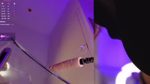 Snapshot of michelleblow chatting on January 18, 12:57 am Michelle online show from January 18, 12:57 am