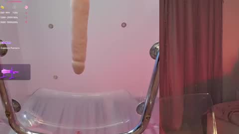 Snapshot of michelleblow chatting on February 13, 11:15 pm Michelle online show from February 13, 11:15 pm