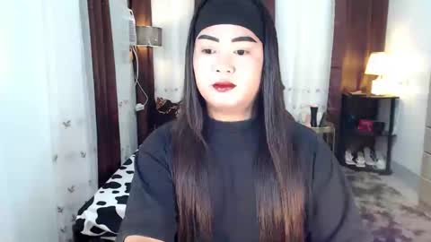 Snapshot of michellechannelxxx chatting on January 2, 12:24 pm Michelle online show from January 2, 12:24 pm