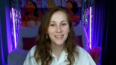 Snapshot of michelleortis chatting on February 11, 5:40 pm MichelleOrtis online show from February 11, 5:40 pm