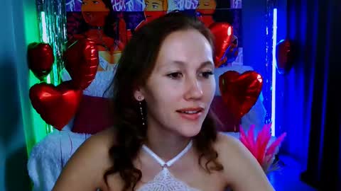 Snapshot of michelleortis chatting on March 4, 6:15 am MichelleOrtis online show from March 4, 6:15 am