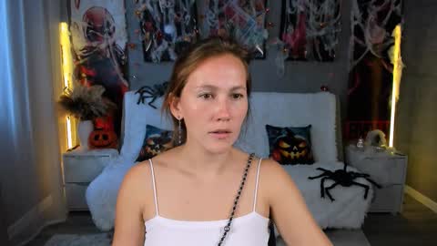 Snapshot of michelleortis chatting on October 22, 6:46 am MichelleOrtis online show from October 22, 6:46 am