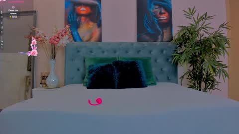 michellereys online show from January 31, 8:12 pm