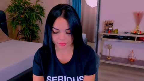 michellereys online show from October 17, 7:16 pm