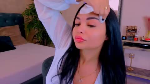 michellereys online show from October 20, 7:36 pm