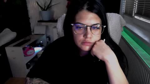 michellerossee online show from November 29, 10:07 am