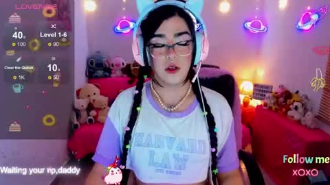 Snapshot of michellevanss22 chatting on October 9, 9:13 pm online show from October 9, 9:13 pm