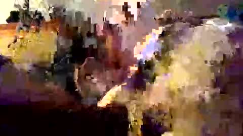 Snapshot of mickavis1975 chatting on December 16, 5:23 am mickavis1975 online show from December 16, 5:23 am