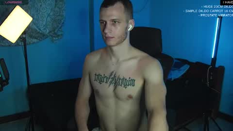 Snapshot of mickey_pict chatting on February 20, 11:20 am Mickey online show from February 20, 11:20 am