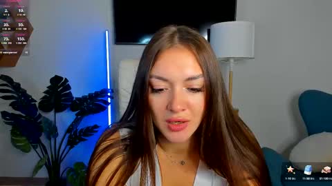 Snapshot of micky___love chatting on October 8, 7:11 pm micky___love online show from October 8, 7:11 pm