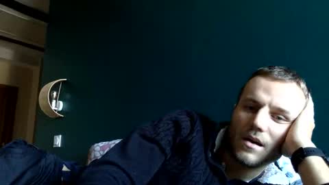 Snapshot of mickylove67 chatting on December 15, 10:52 am mickylove67 online show from December 15, 10:52 am