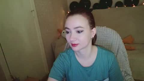 Snapshot of mickywood chatting on December 14, 2:00 pm Micky online show from December 14, 2:00 pm