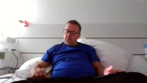 Snapshot of middleton2021 chatting on October 28, 9:39 pm middleton2021 online show from October 28, 9:39 pm