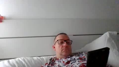 Snapshot of middleton2021 chatting on November 5, 6:52 pm middleton2021 online show from November 5, 6:52 pm