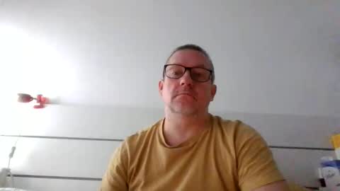 Snapshot of middleton2021 chatting on December 21, 8:16 pm middleton2021 online show from December 21, 8:16 pm