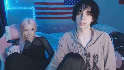 Kai and Angel online show from February 5, 7:29 pm