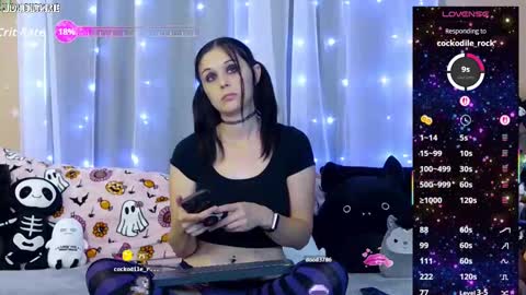 Snapshot of midnightpixie chatting on September 30, 7:30 pm Jenna Talia online show from September 30, 7:30 pm