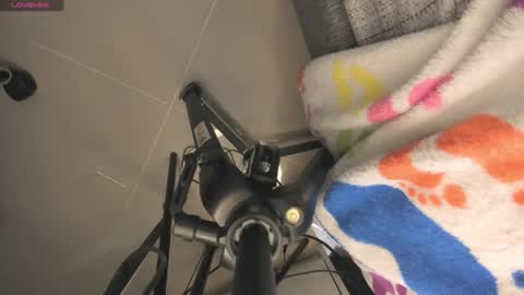 midori__san online show from December 14, 2:42 pm