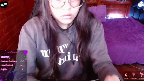 Midori 7u7 online show from April 7, 2:50 pm