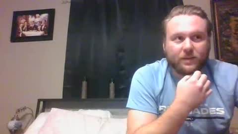 Snapshot of midwestlovers1990 chatting on November 22, 6:01 am midwestlovers1990 online show from November 22, 6:01 am