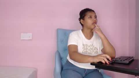 miel online show from December 15, 12:09 pm