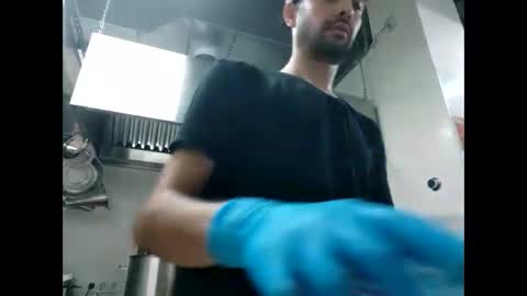 migel76604 online show from September 20, 2:07 pm