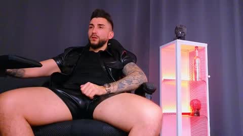 Snapshot of mightyaaron chatting on February 12, 3:05 pm MightyAaron online show from February 12, 3:05 pm