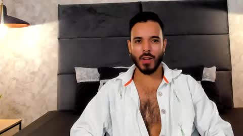 miguelsanfrancisco online show from October 3, 12:02 pm