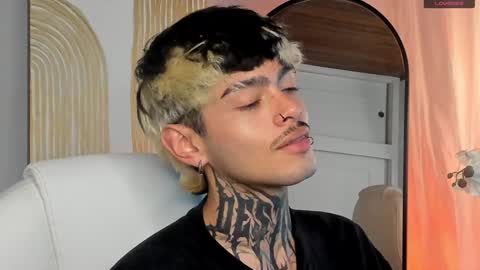 MIHAIL LEROY finally independent model online show from December 9, 8:54 pm