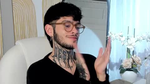 MIHAIL LEROY finally independent model online show from February 27, 11:15 pm