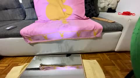 Snapshot of mihc1117 chatting on October 19, 5:24 pm CoolFlow online show from October 19, 5:24 pm