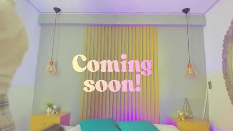 Mia online show from March 24, 12:43 pm