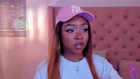 Miia Schwarz  online show from September 20, 1:17 am