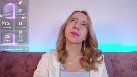 Snapshot of miiaa_doll chatting on November 12, 3:07 am MIIA online show from November 12, 3:07 am