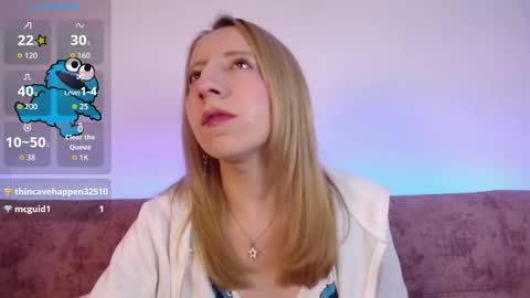 Snapshot of miiaa_doll chatting on November 29, 2:47 am MIIA online show from November 29, 2:47 am