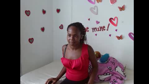 Snapshot of miiavelet chatting on November 10, 5:01 pm miiavelet online show from November 10, 5:01 pm