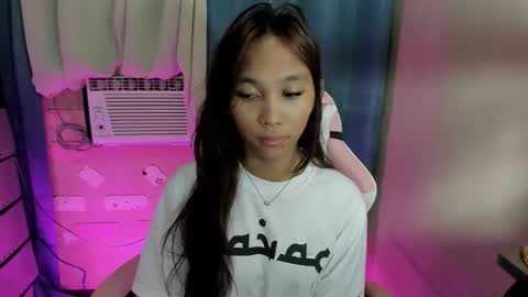 Snapshot of mika_cora chatting on March 3, 3:18 pm MIKA online show from March 3, 3:18 pm